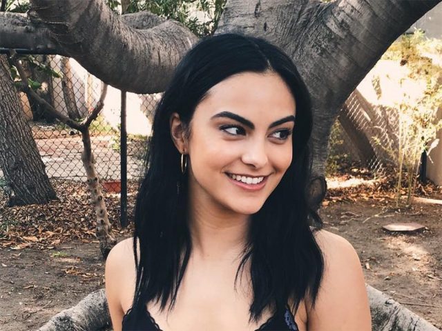 Camila Mendes Height Weight Shoe Size Body Measurements