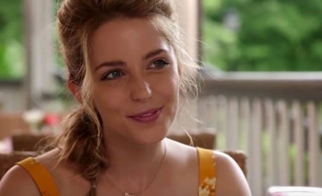Jessica Rothe Height Weight Shoe Size Body Measurements