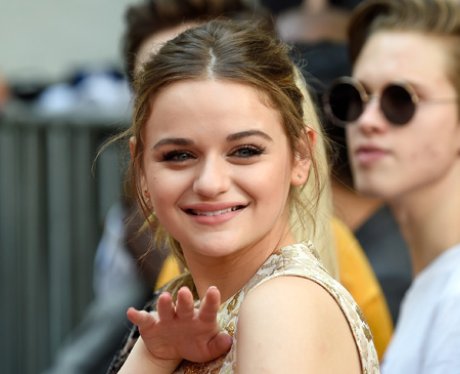 Joey King Height Weight Shoe Size Body Measurements