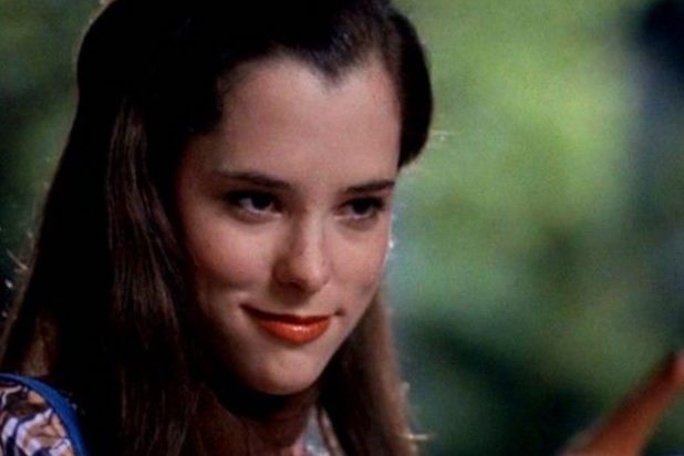 Parker Posey Height Weight Shoe Size Body Measurements