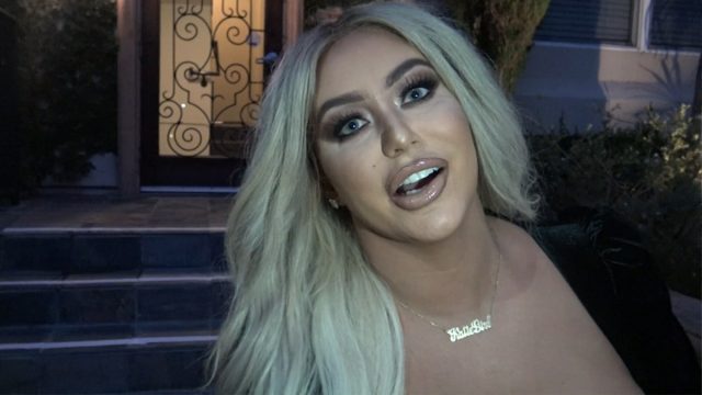 Aubrey O’Day Height Weight Shoe Size Body Measurements