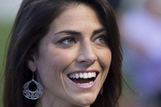 Jenny Dell Height Weight Shoe Size Body Measurements