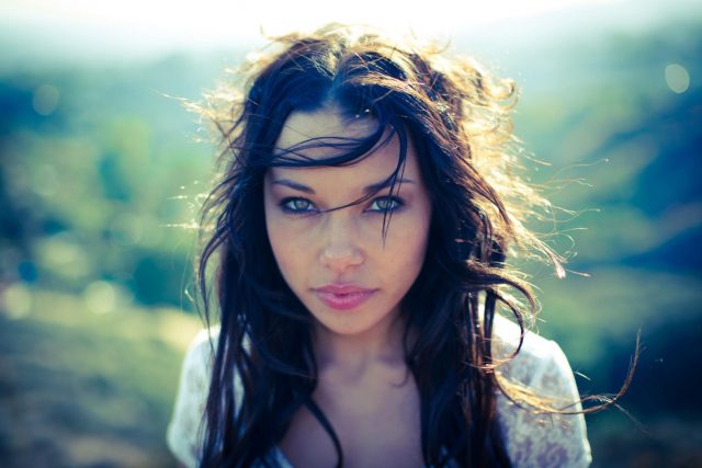 Jessica Parker Kennedy Height Weight Shoe Size Body Measurements