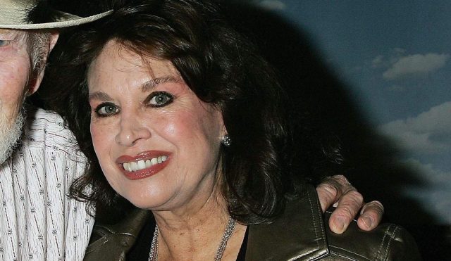 Lana Wood Height Weight Shoe Size Body Measurements