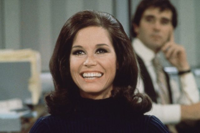 Mary Tyler Moore Height Weight Shoe Size Body Measurements