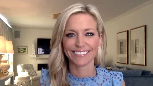 Ainsley Earhardt Height Weight Shoe Size Body Measurements