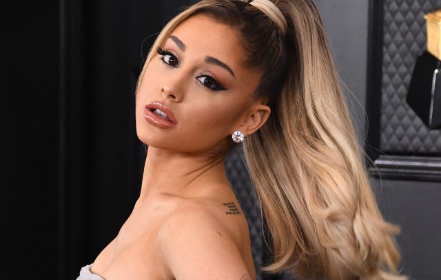 Ariana Grande Height Weight Shoe Size Body Measurements