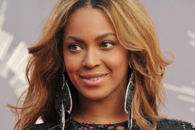 Beyonce Height Weight Shoe Size Body Measurements