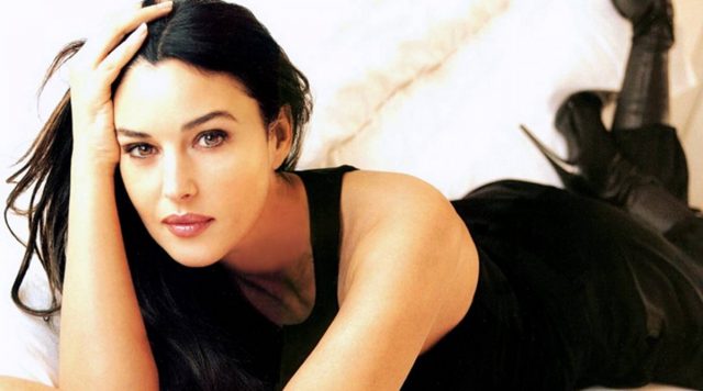Monica Bellucci Height Weight Shoe Size Body Measurements