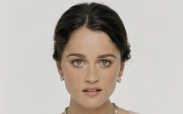 Robin Tunney Height Weight Shoe Size Body Measurements