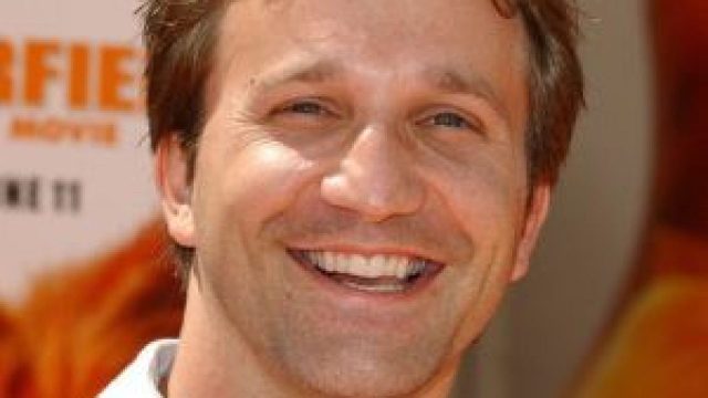 Breckin Meyer Height Weight Shoe Size Body Measurements