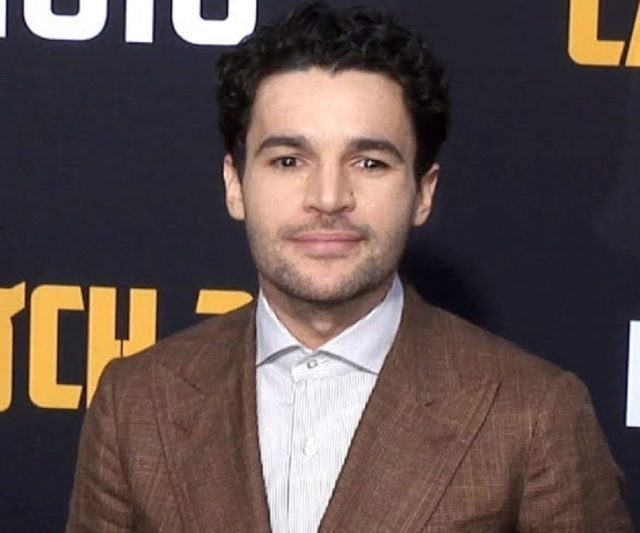 Christopher Abbott Height Weight Shoe Size Body Measurements