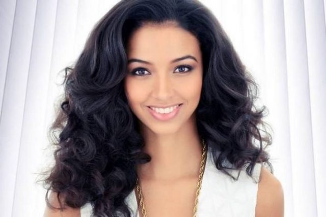 Flora Coquerel Height Weight Shoe Size Body Measurements