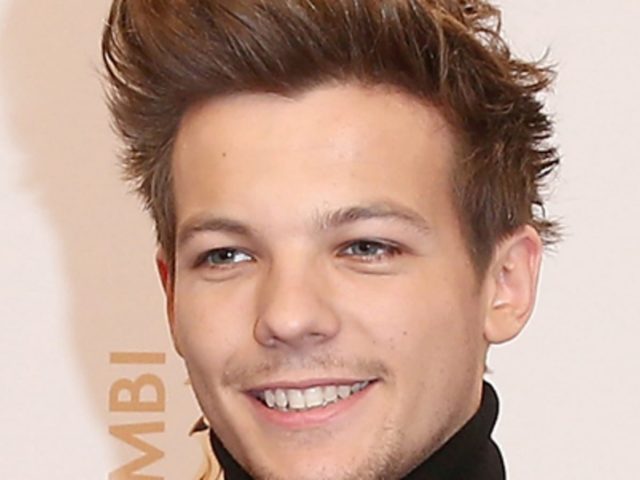 Louis Tomlinson Height Weight Shoe Size Body Measurements