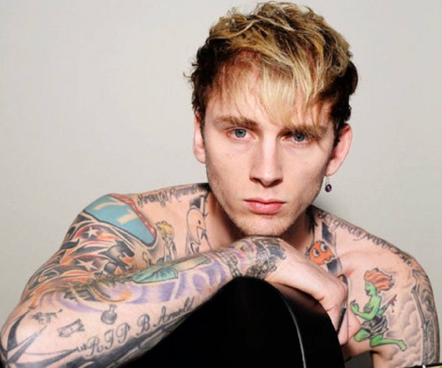 Machine Gun Kelly Height Weight Shoe Size Body Measurements