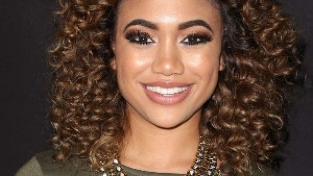 Paige Hurd Height Weight Shoe Size Body Measurements