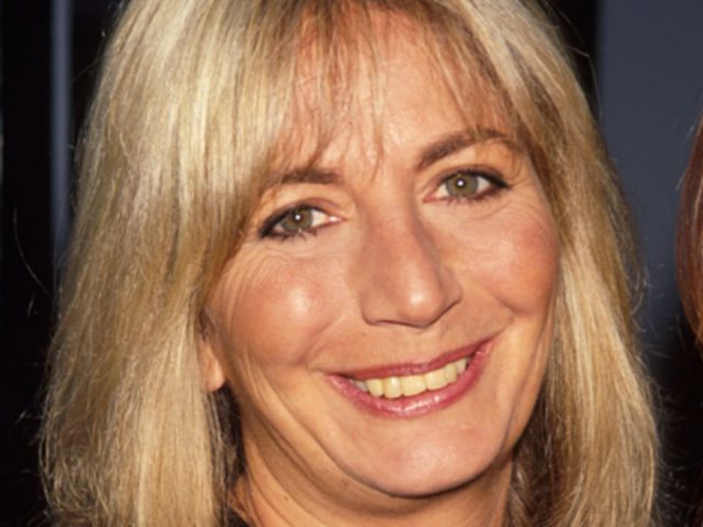 Penny Marshall Height Weight Shoe Size Body Measurements