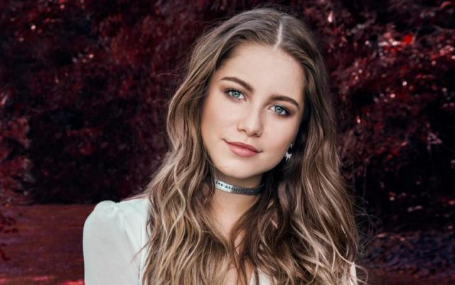 Sofia Reyes Height Weight Shoe Size Body Measurements