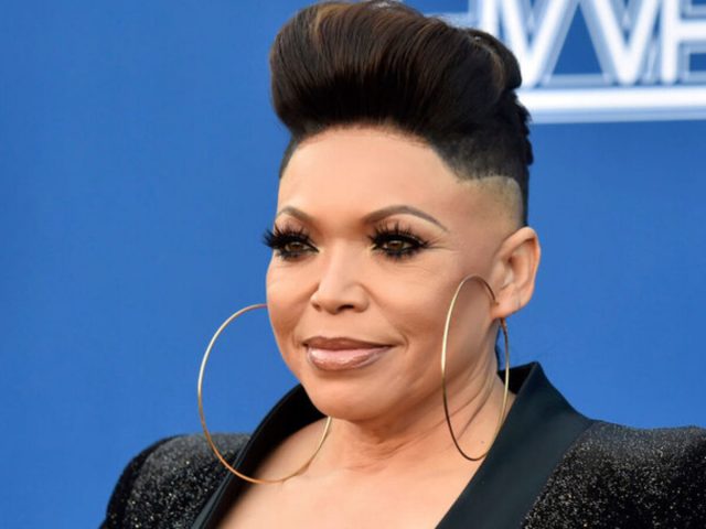 Tisha Campbell-Martin Height Weight Shoe Size Body Measurements